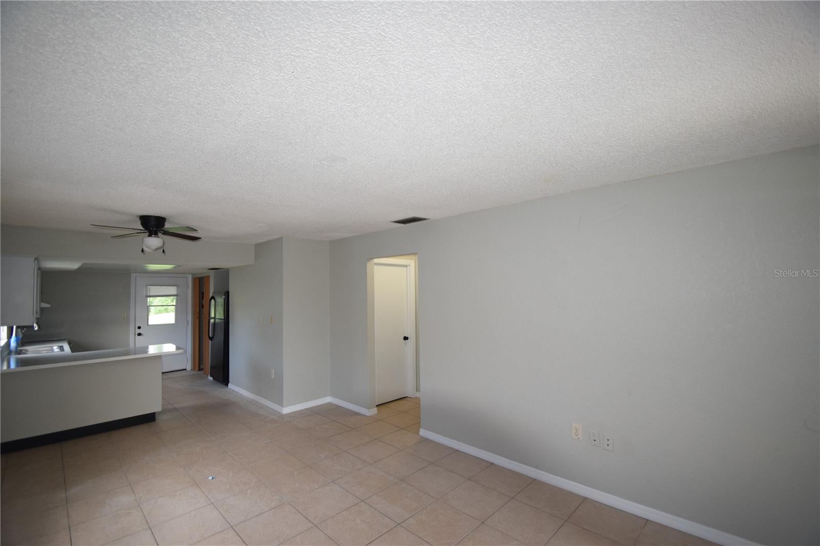 822 SHIRLEY ANN TRAIL