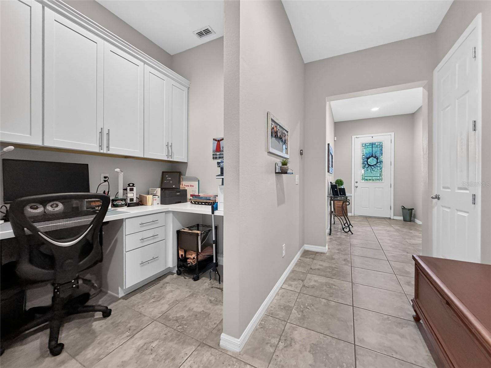 776 GRAND HILLTOP DRIVE