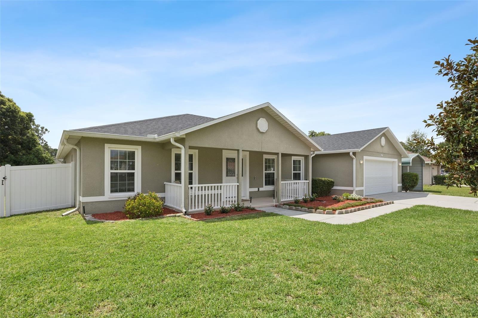 941 MIMOSA DRIVE
