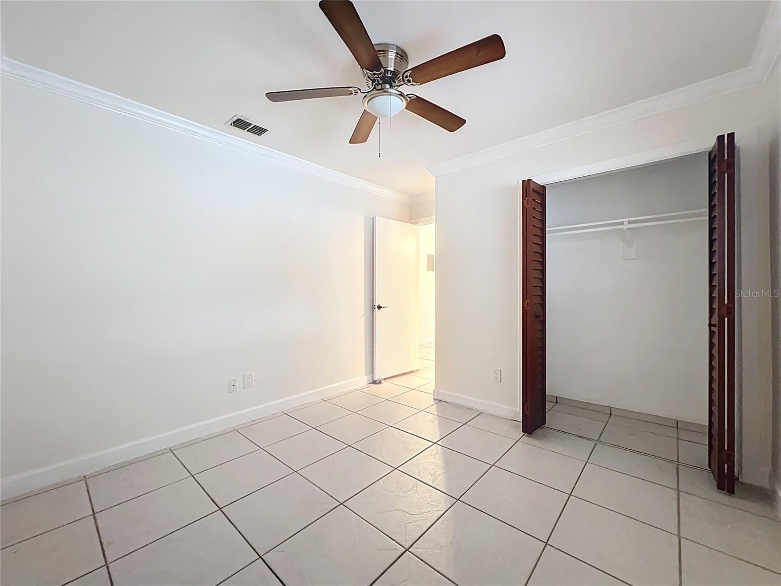 SKY LARK IN THE WOODS - Residential