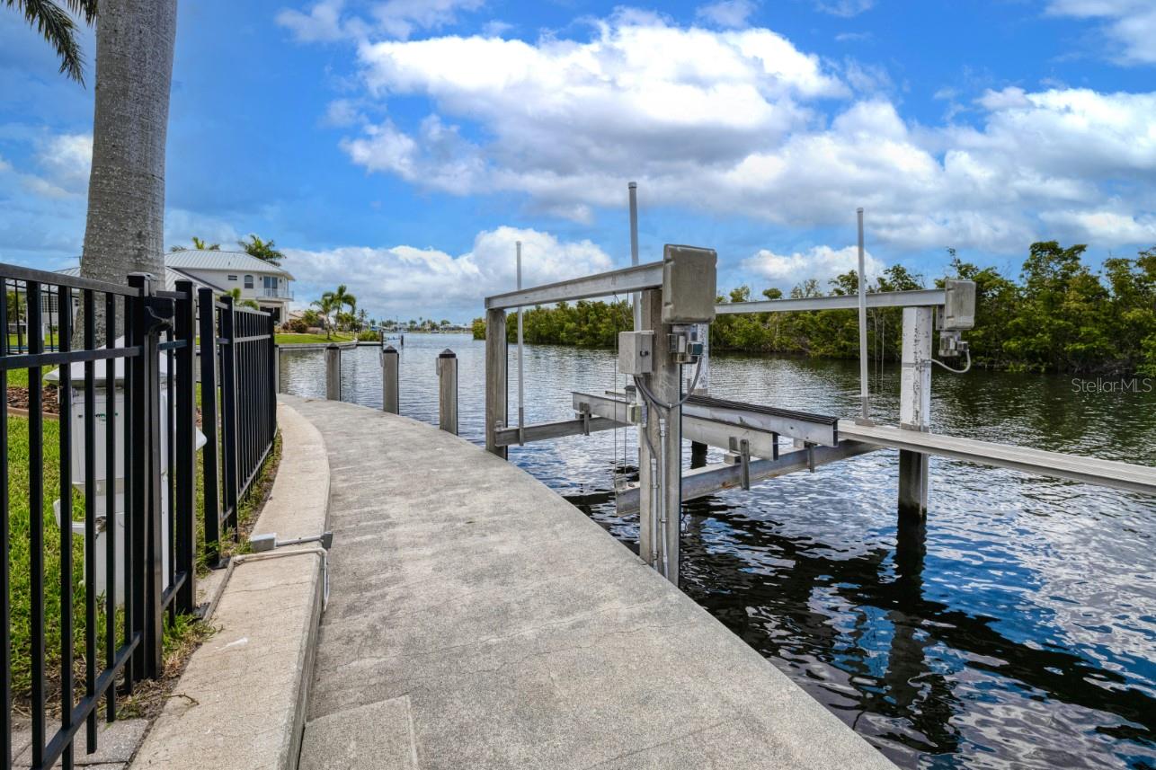 PUNTA GORDA ISLES SEC 12 - Residential