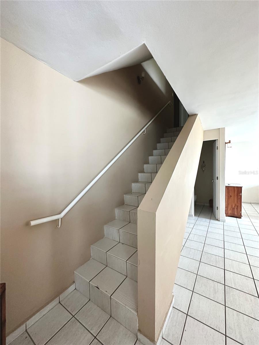 MONTE MAYOR 1107 - Residential Lease