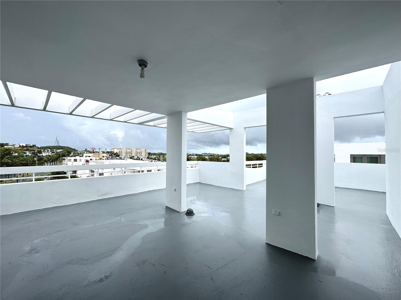 MONTE MAYOR 1107 - Residential Lease