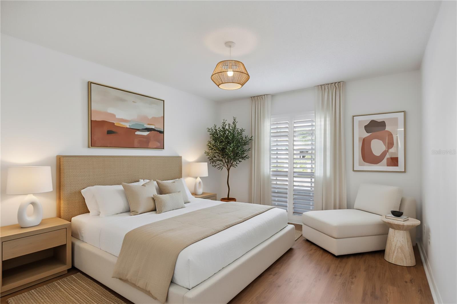 COUNTRY CLUB TWNHS ESTATES - Residential