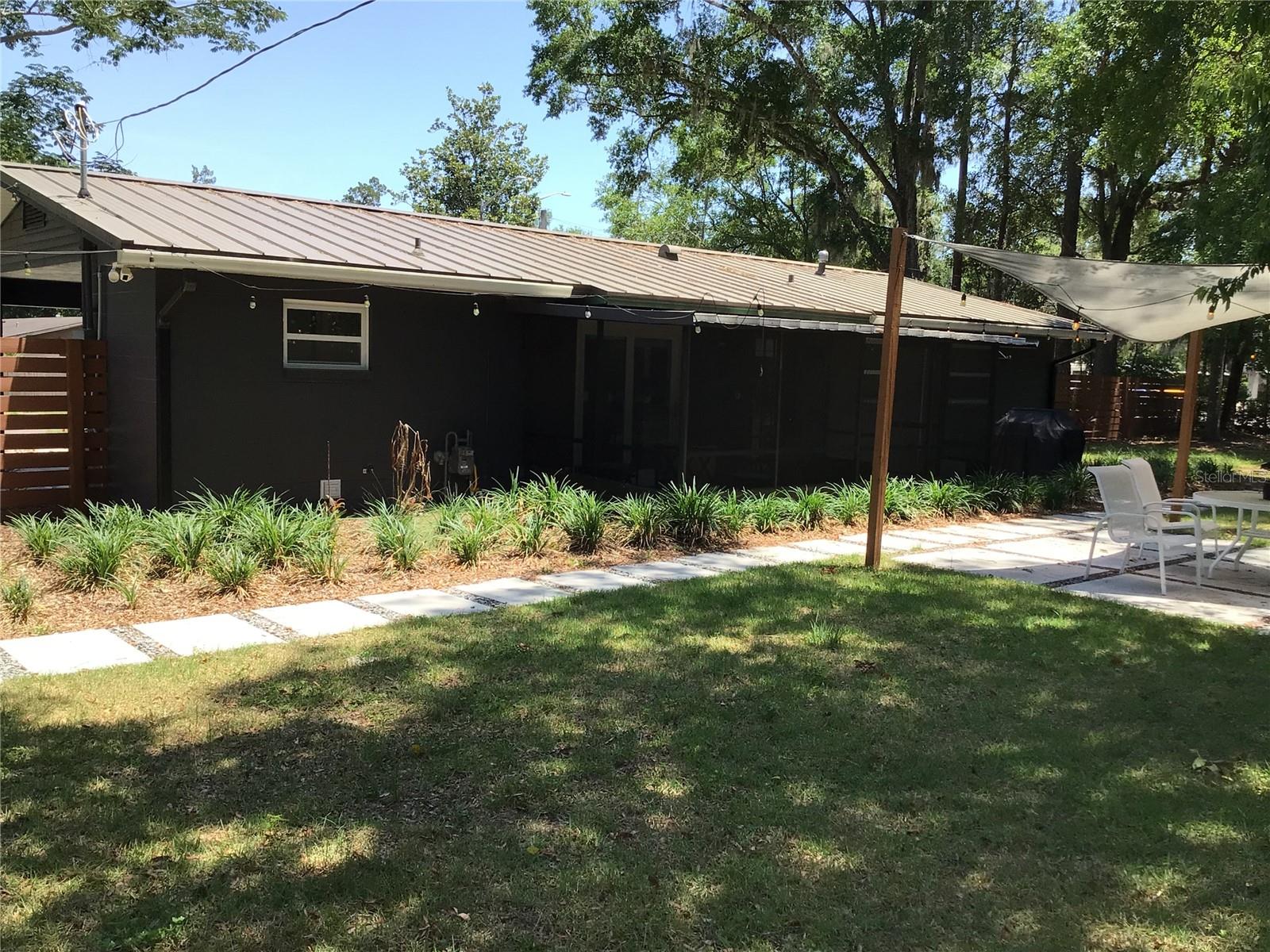 3906 NW 19TH STREET