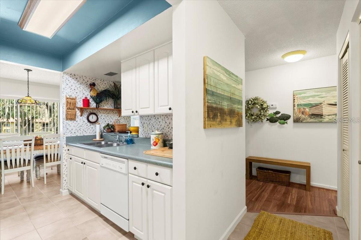 SHANGRI LA CONDO - Residential