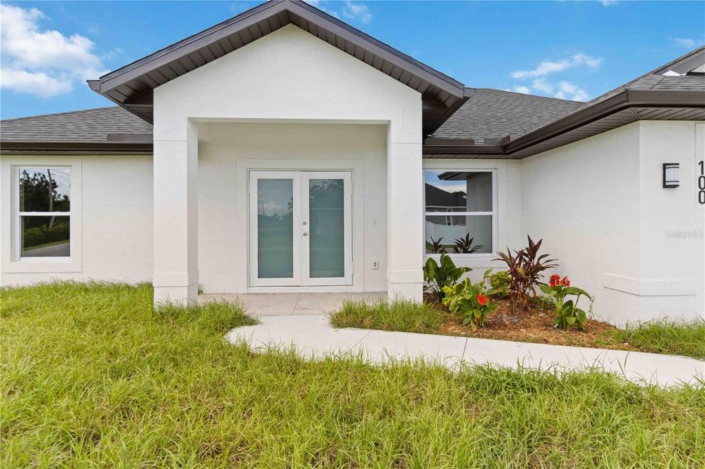 Photo of 100 Abbott Court, Rotonda West, FL 33947 (MLS # A4662058)