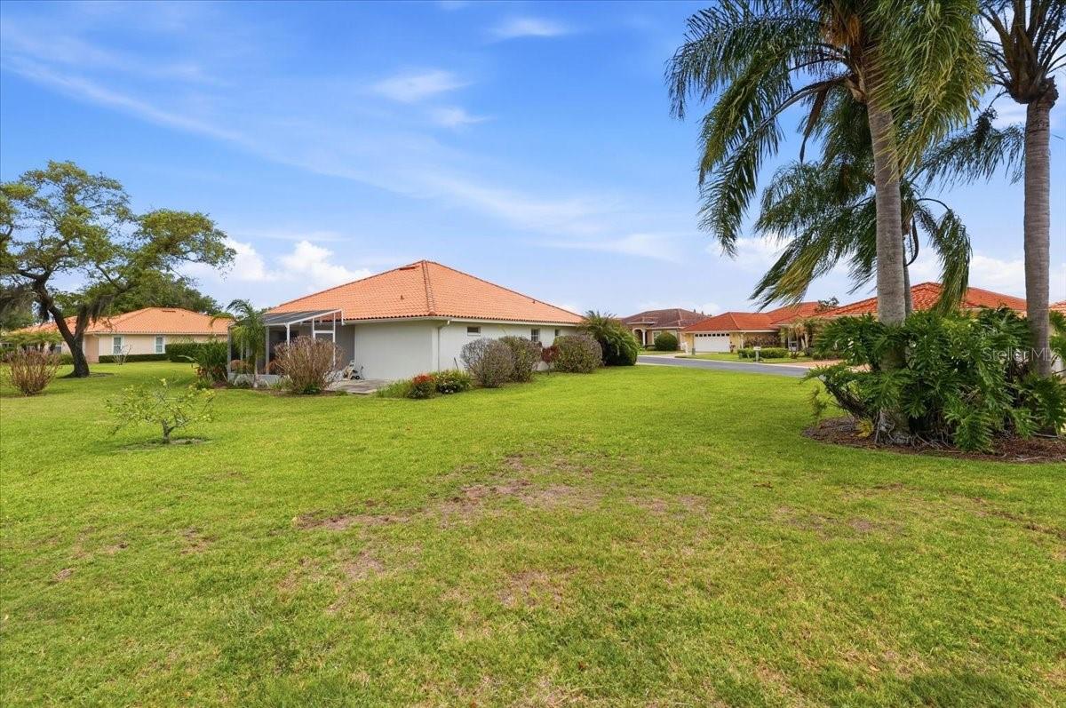 RICHMOND SQUARE PH 02 - Residential