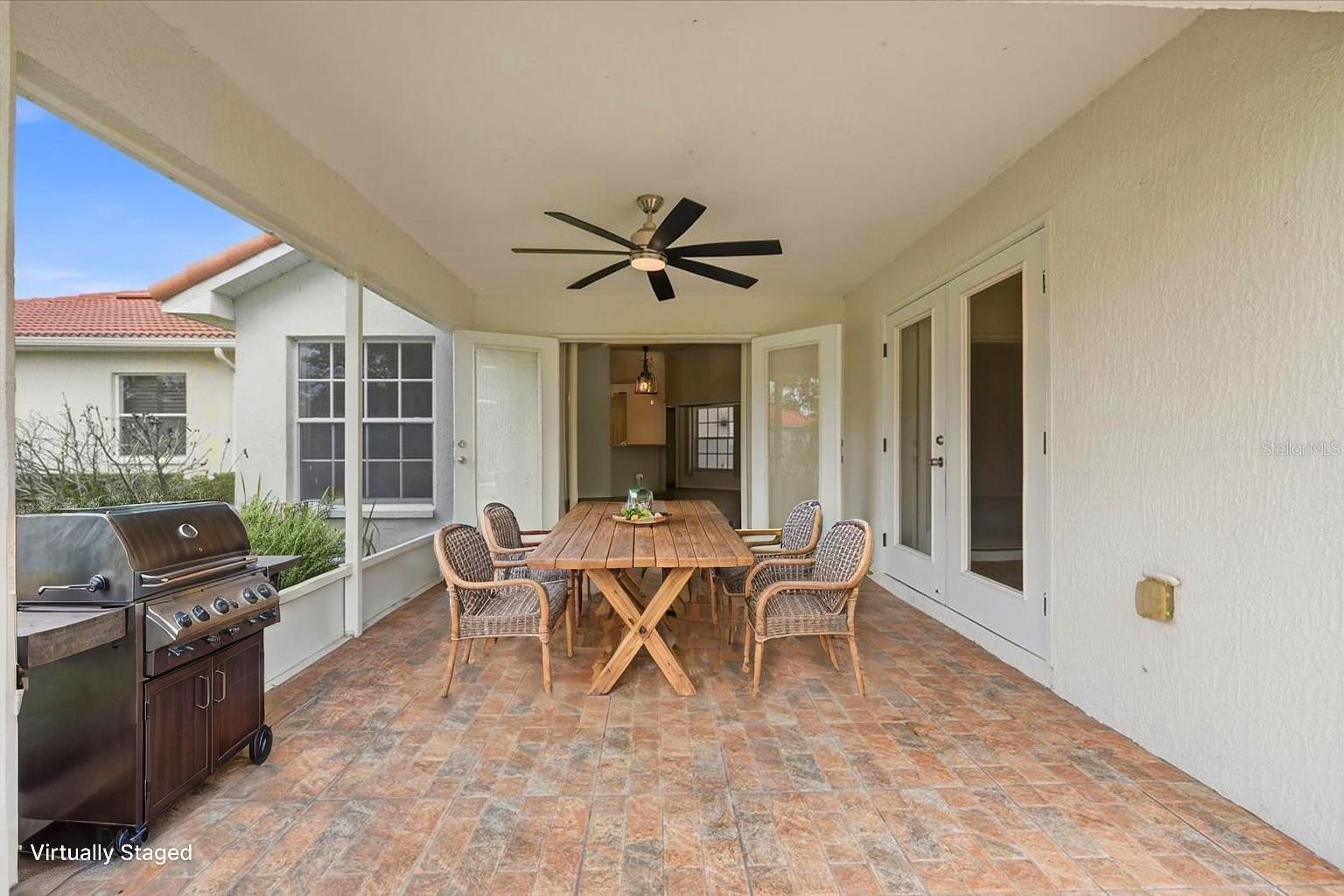 RICHMOND SQUARE PH 02 - Residential