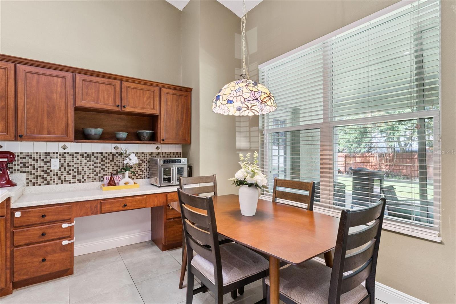 KINGSTON OAKS - Residential