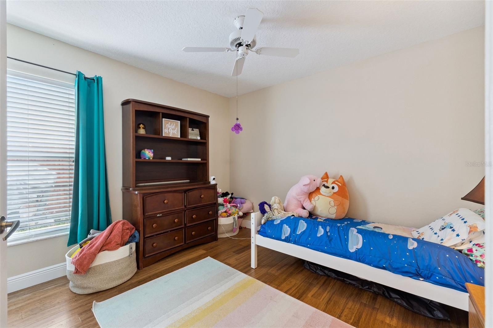 KINGSTON OAKS - Residential