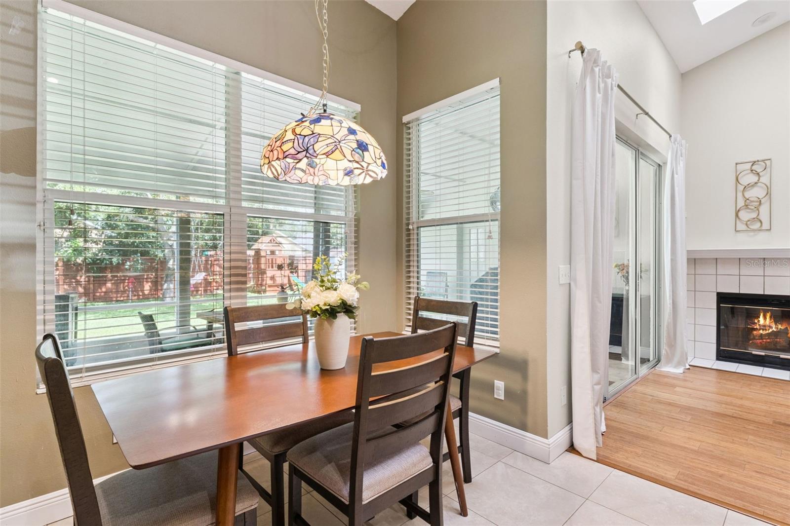 KINGSTON OAKS - Residential