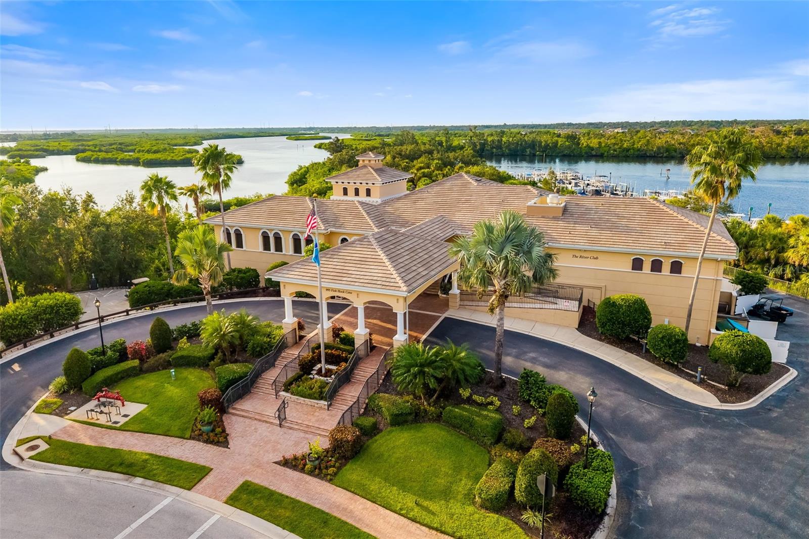 WATERLEFE GOLF & RIVER CLUB - Residential