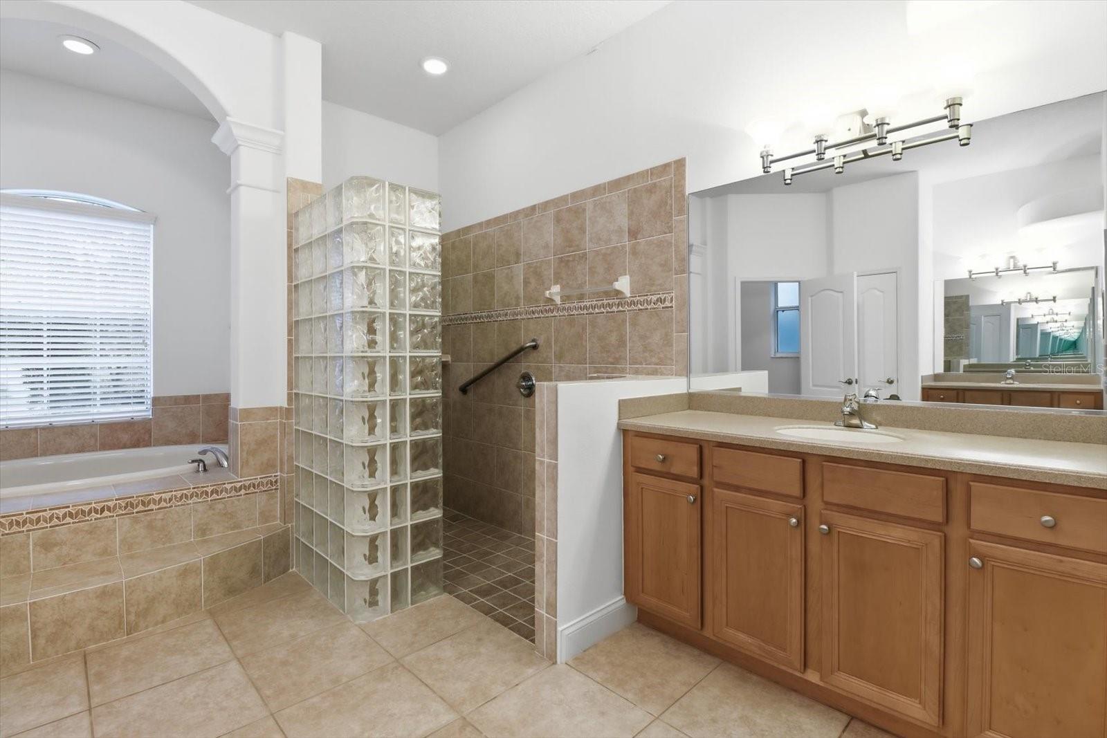 CITRUS HILLS 1ST ADD - Residential