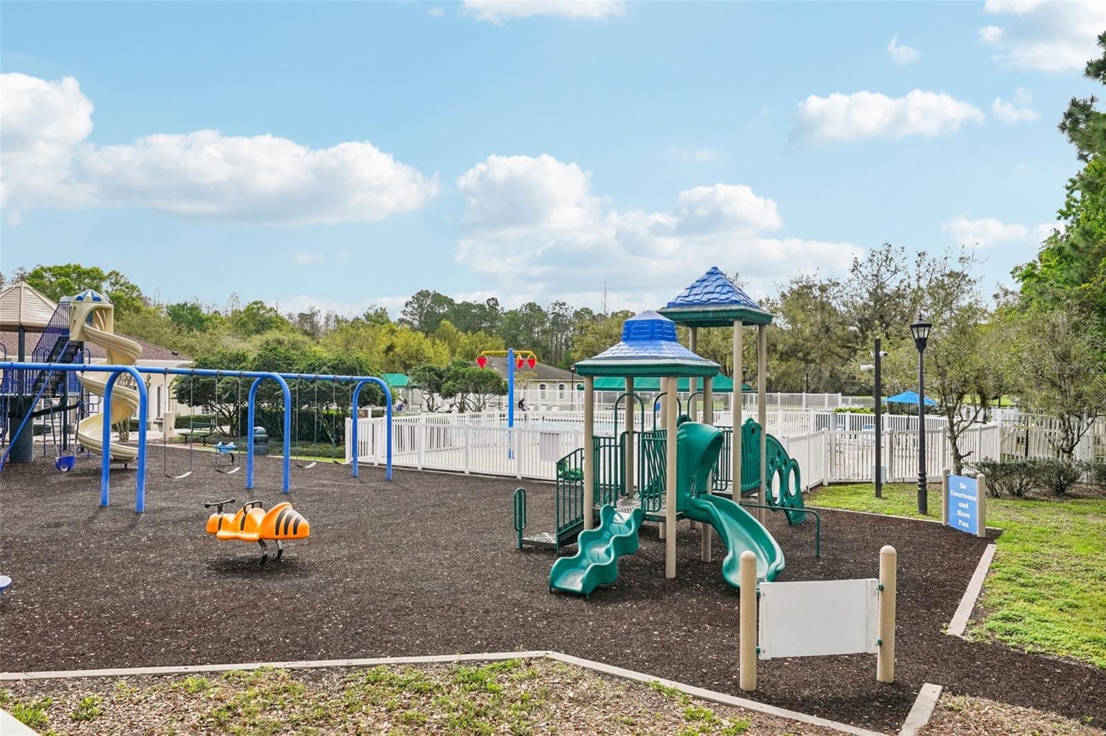 LEXINGTON OAKS VLGS 27A & 3L - Residential