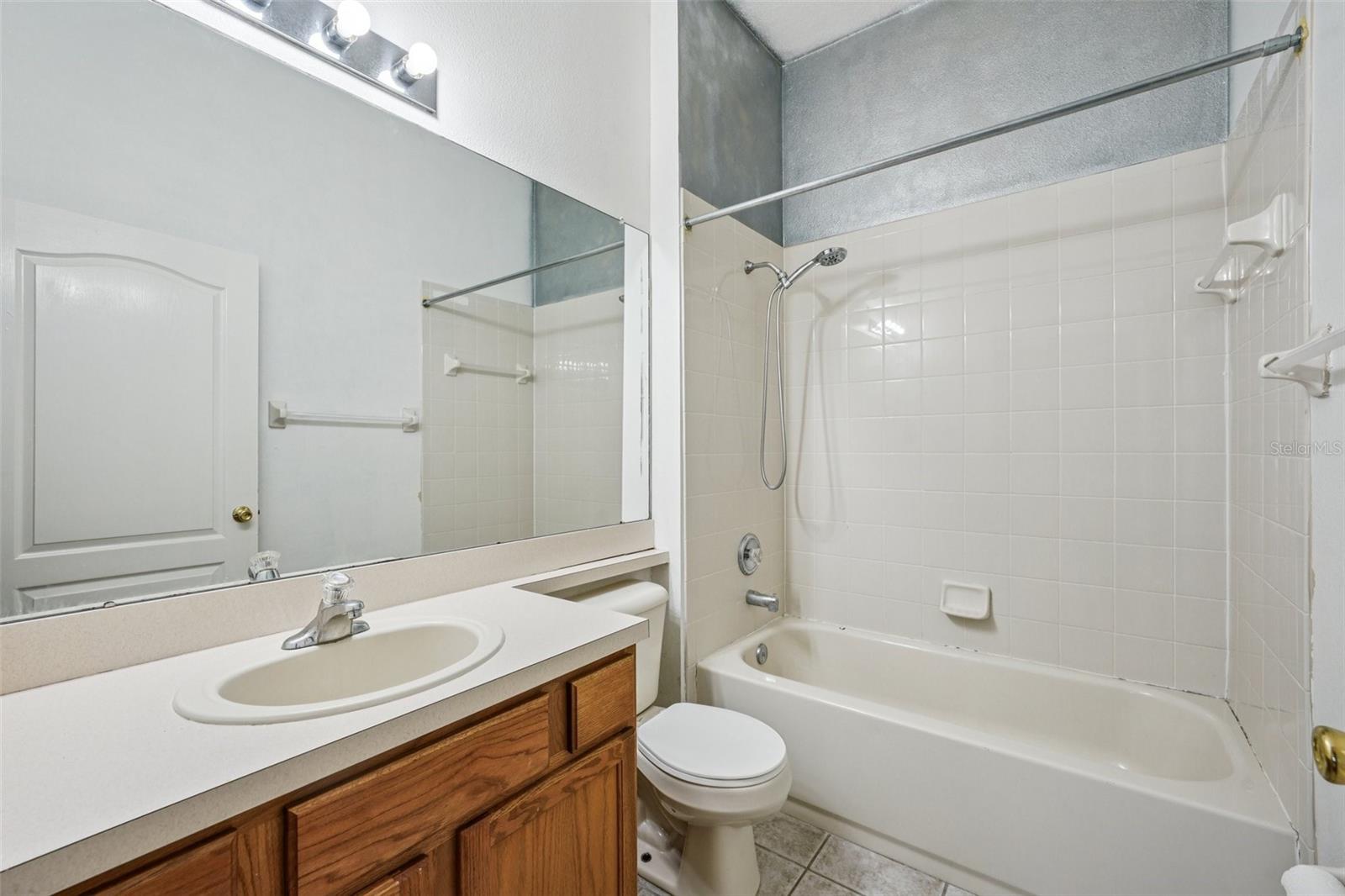 LEXINGTON OAKS VLGS 27A & 3L - Residential