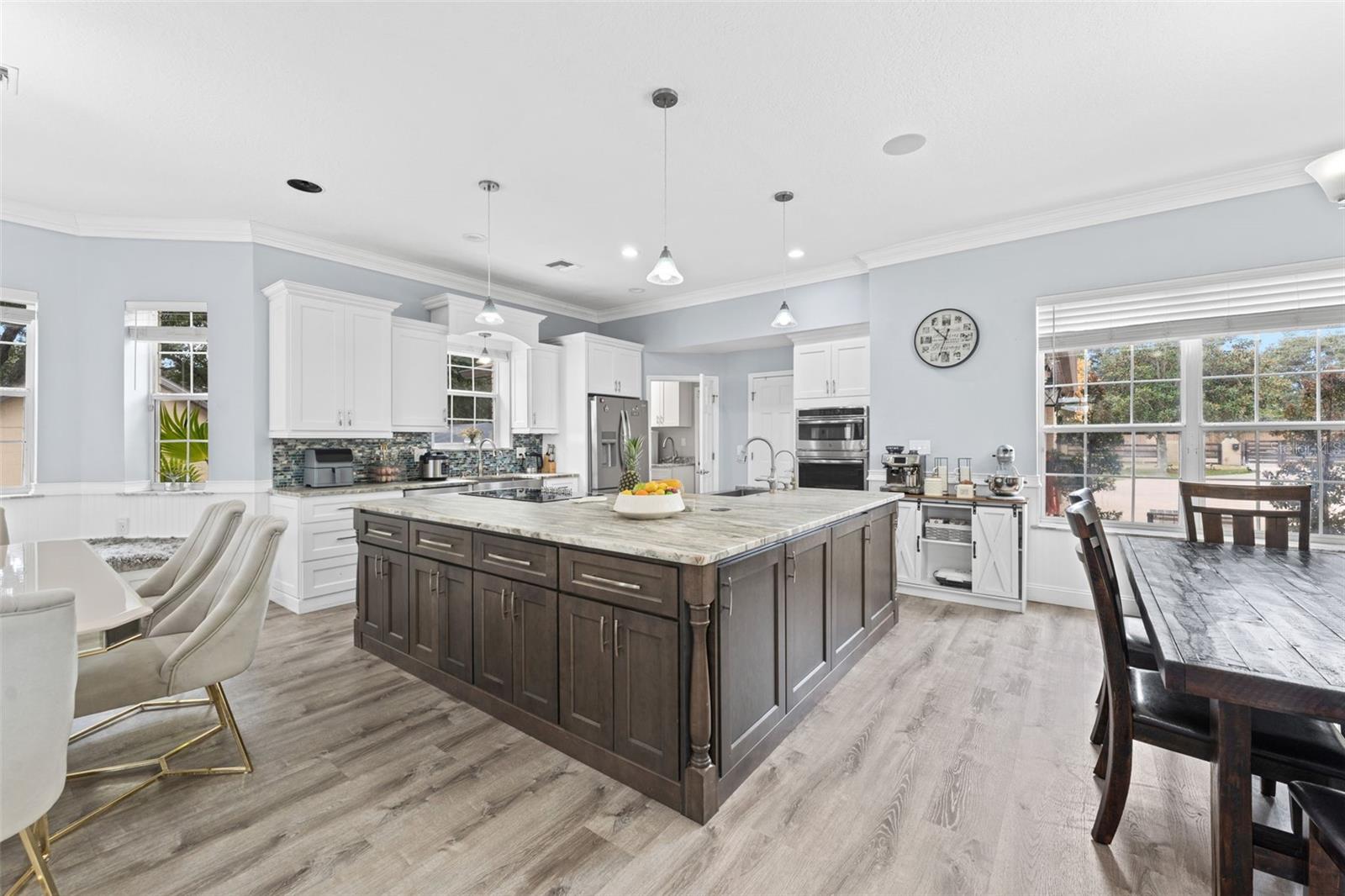 GROVELAND FARMS 16-22-25 - Residential