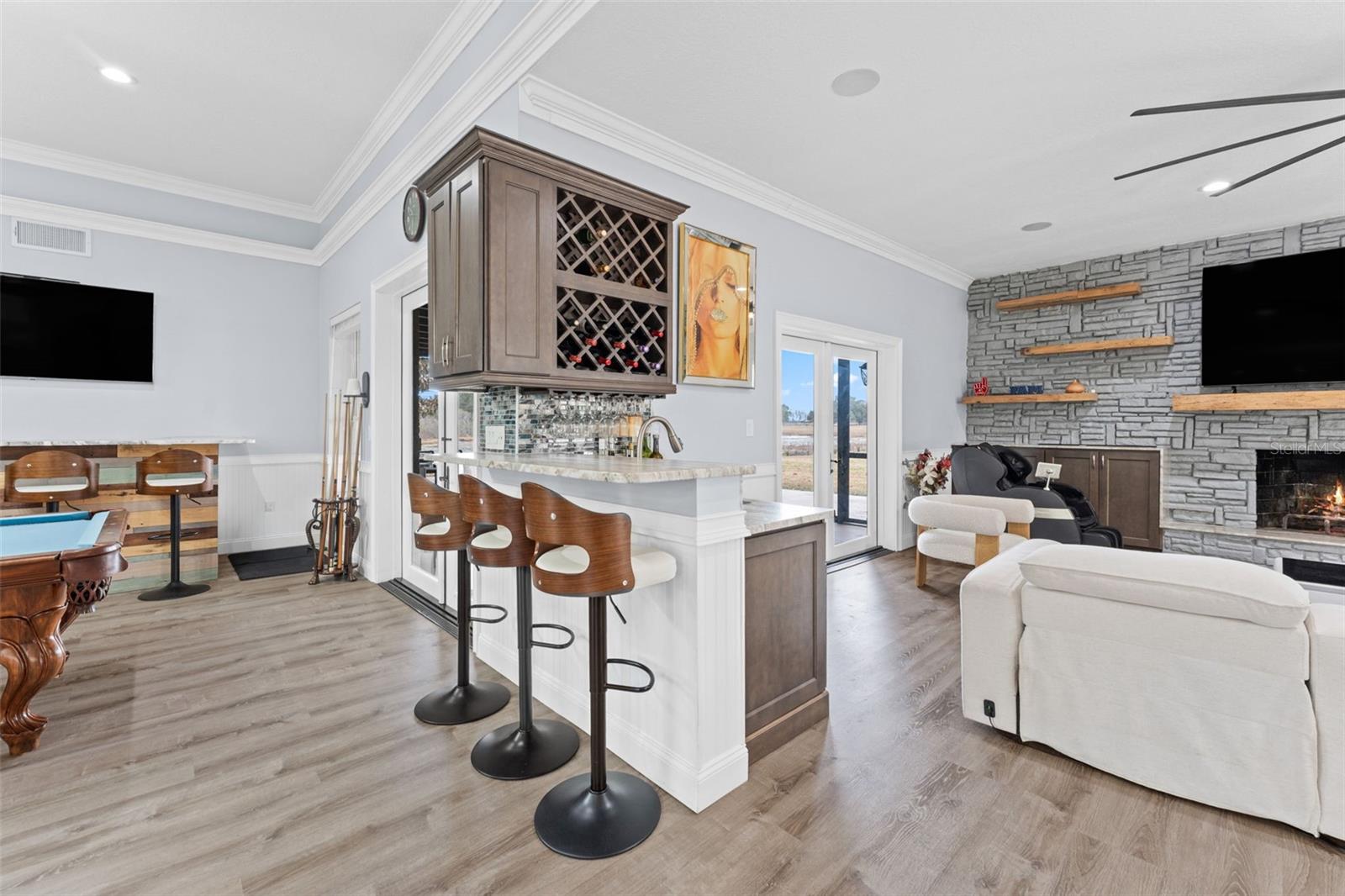 GROVELAND FARMS 16-22-25 - Residential