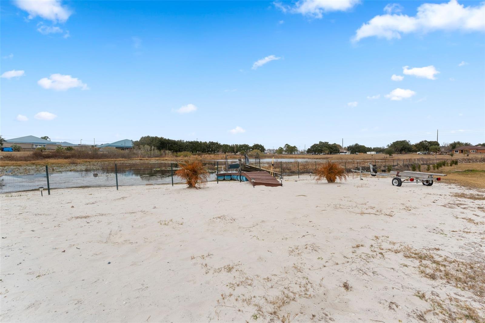 GROVELAND FARMS 16-22-25 - Residential