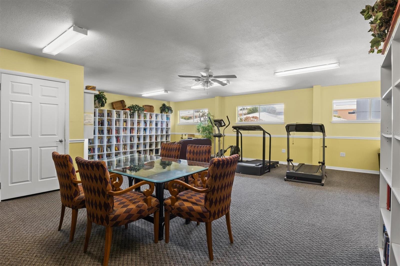 FOUNTAINHEAD CONDOS - Residential