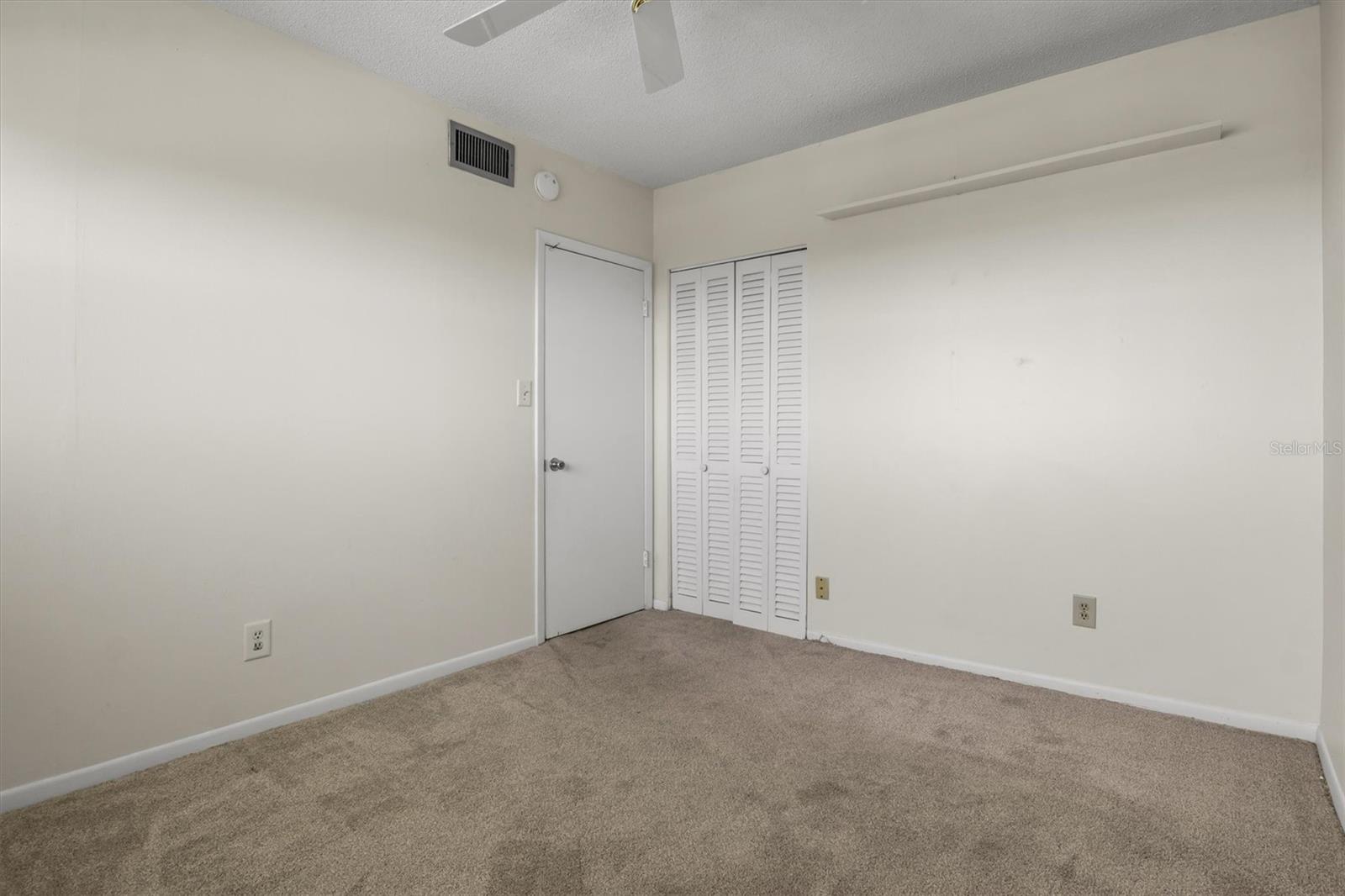 FOUNTAINHEAD CONDOS - Residential