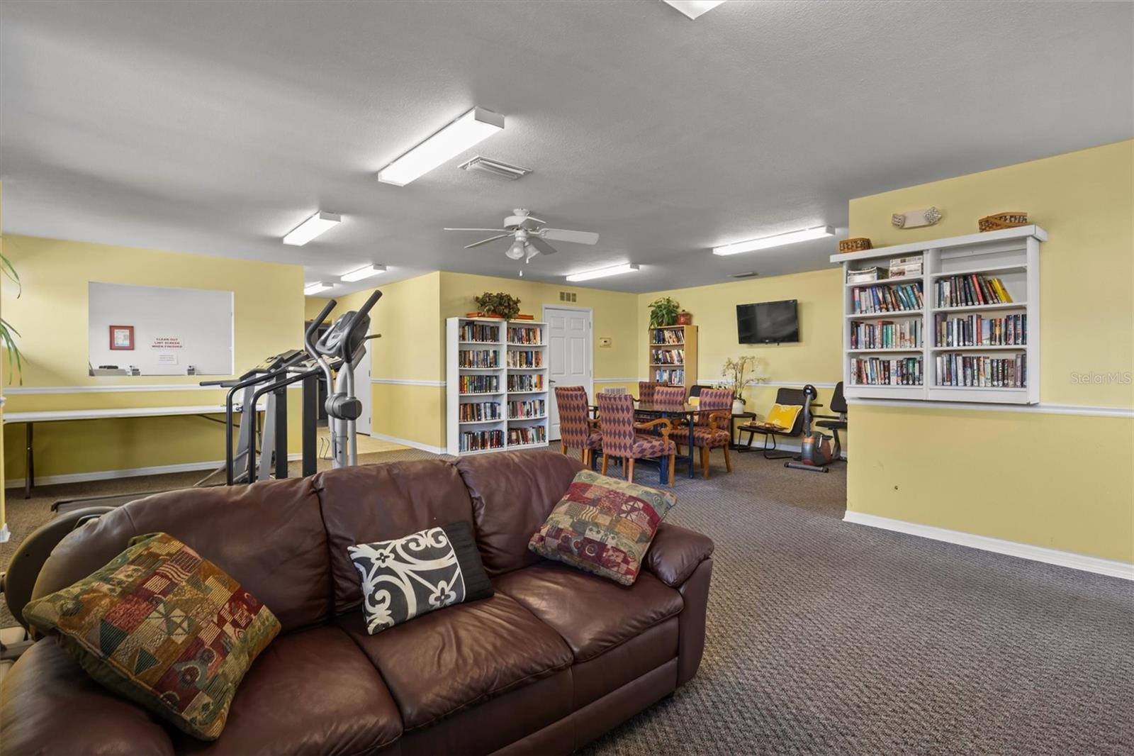 FOUNTAINHEAD CONDOS - Residential