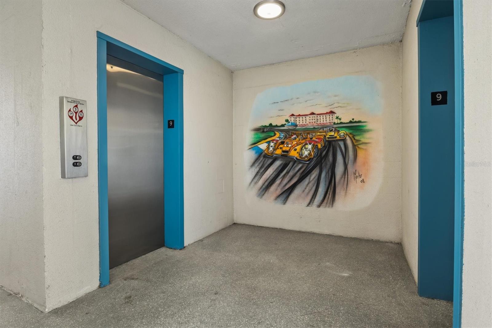 FOUNTAINHEAD CONDOS - Residential