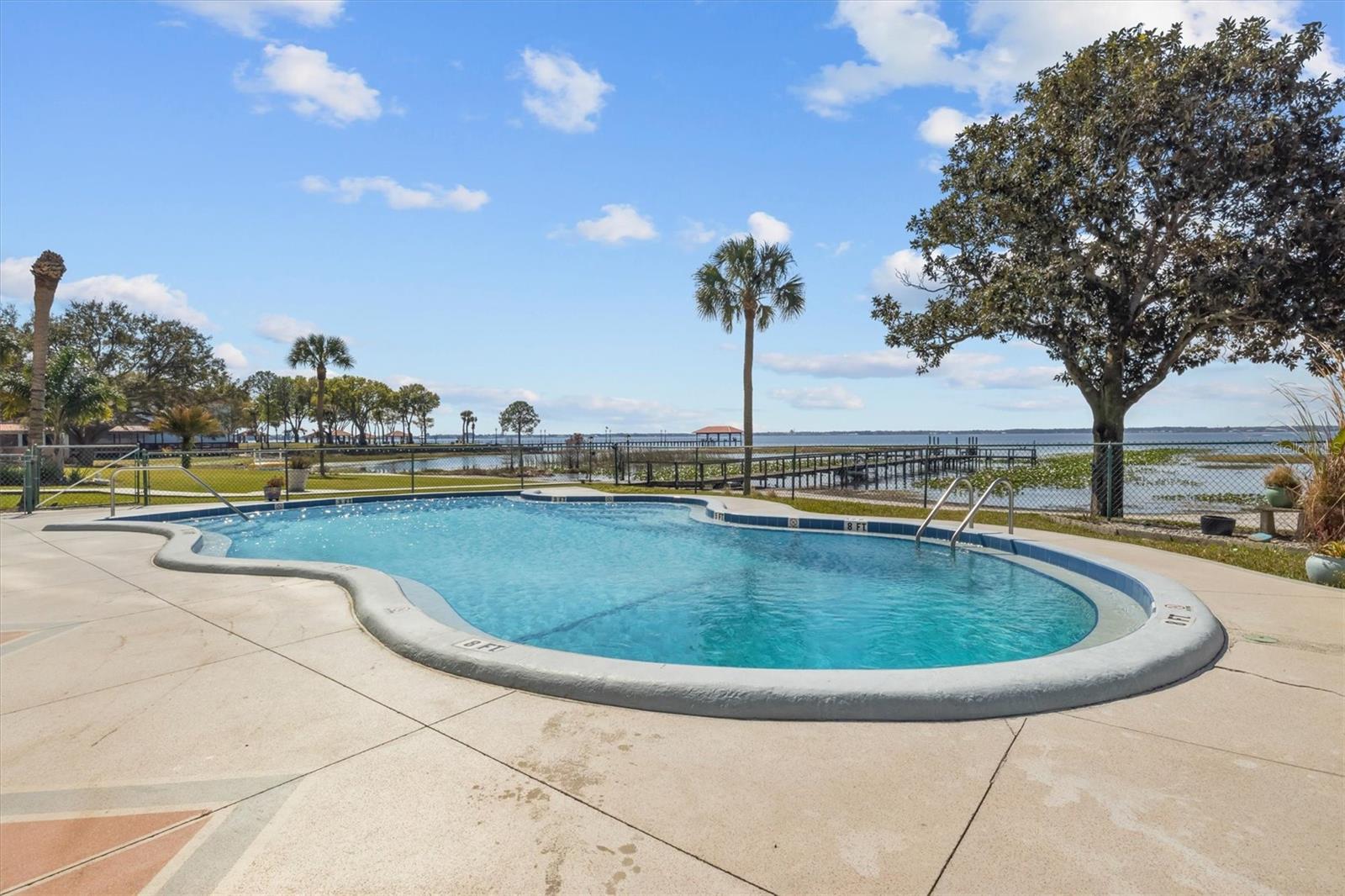 FOUNTAINHEAD CONDOS - Residential