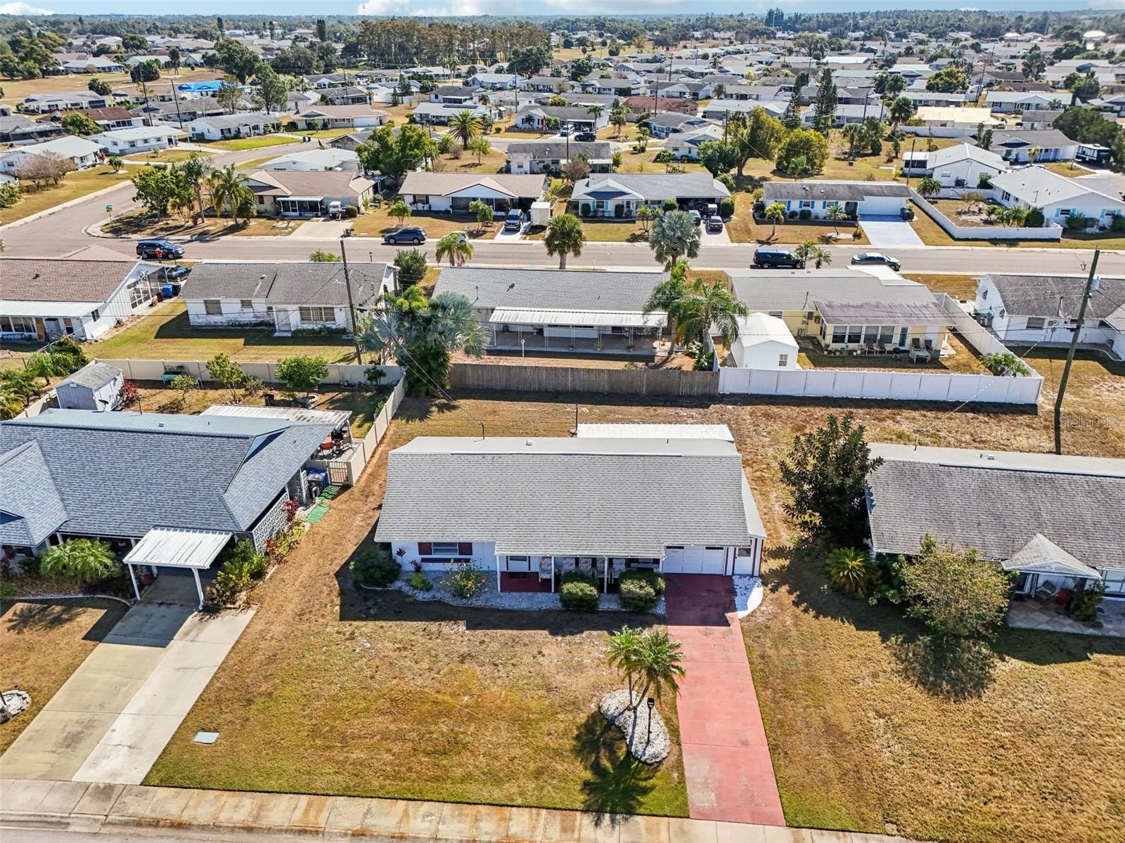 DEL WEBBS SUN CITY FLORIDA UN - Residential