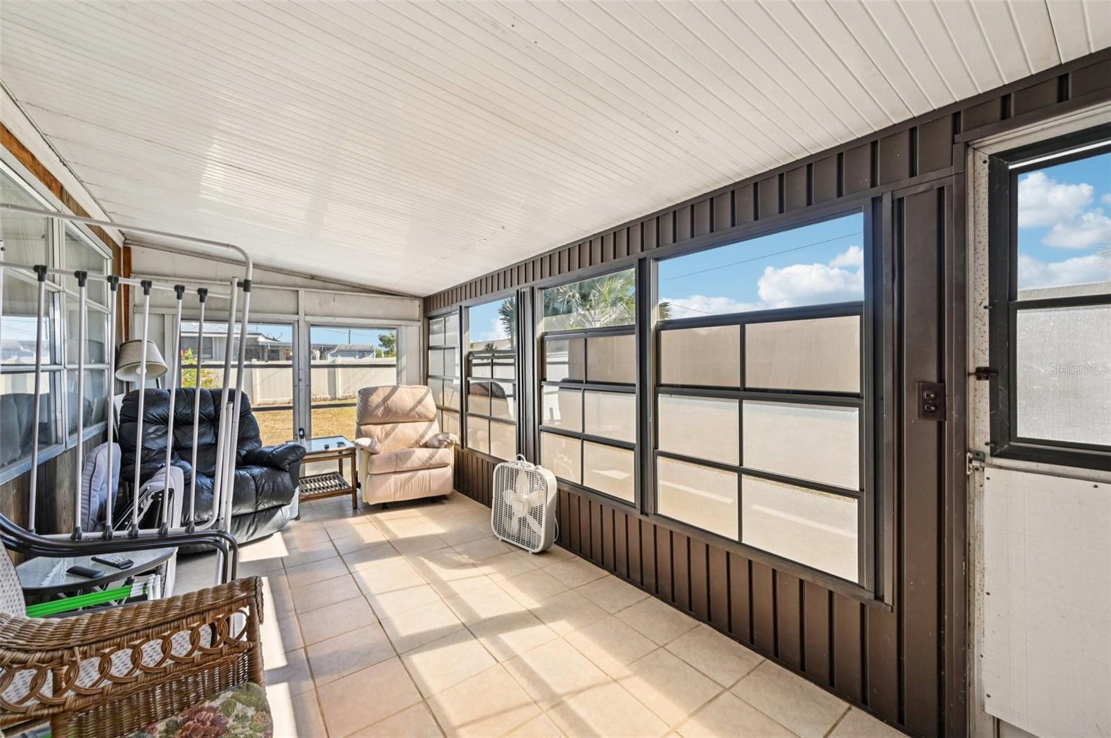 DEL WEBBS SUN CITY FLORIDA UN - Residential