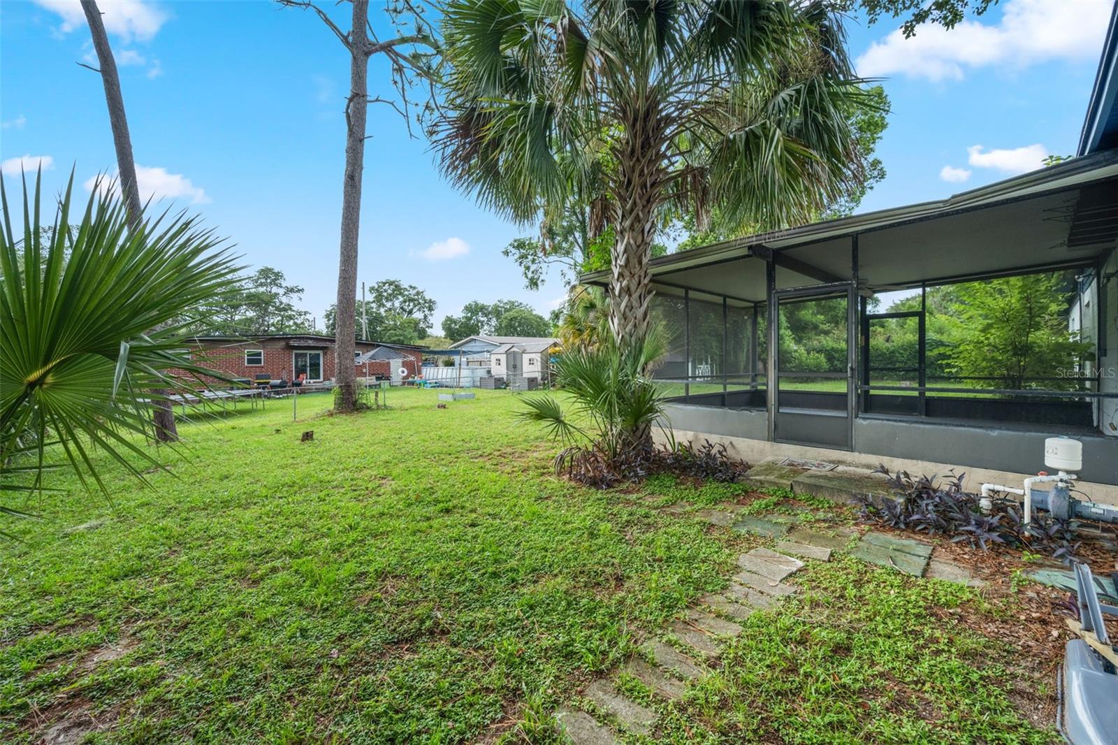 3722 HOOVER LANE