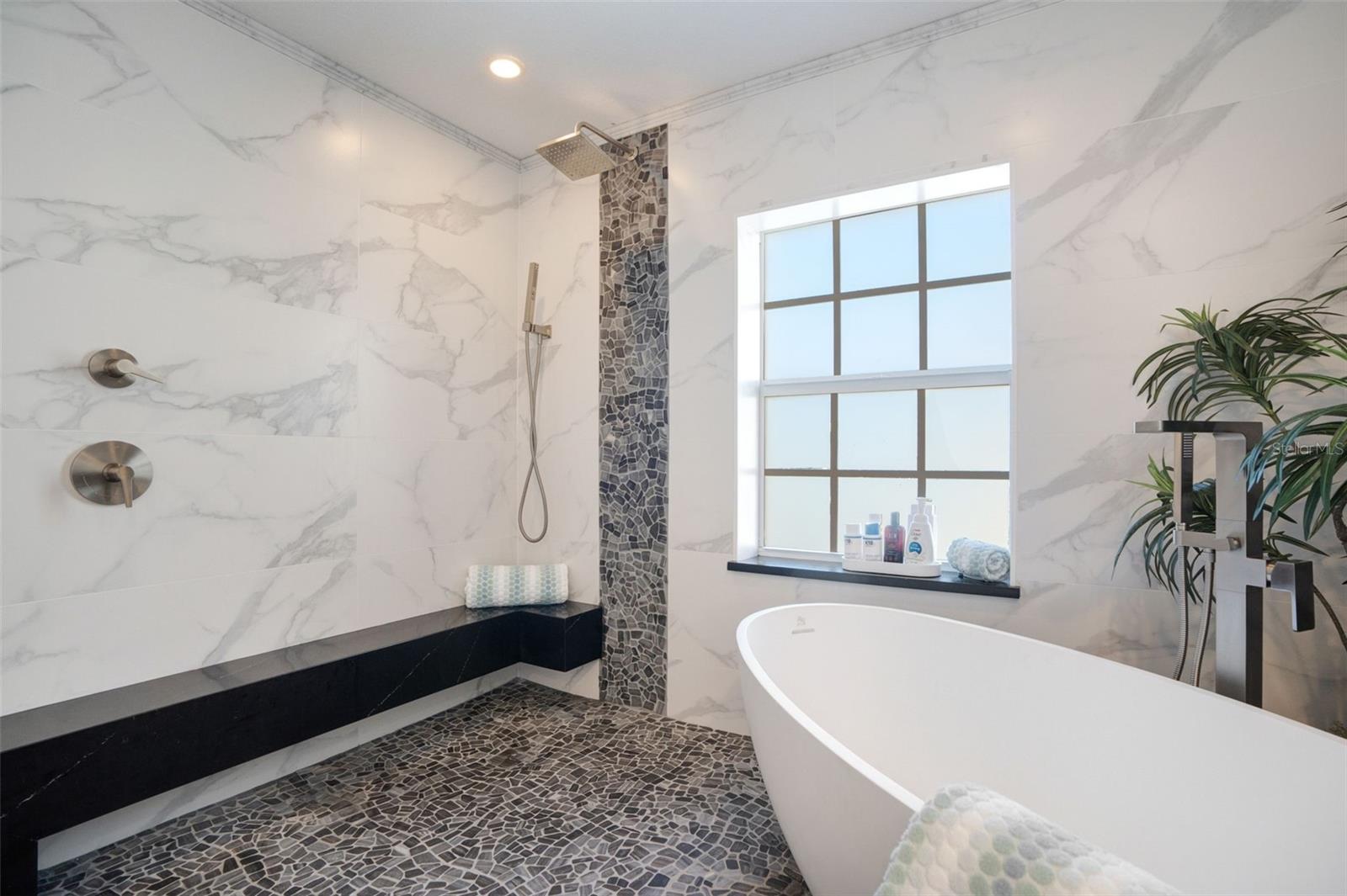 VILLAS AT BELLAGIO HARBOR VILLAGE - Residential Lease