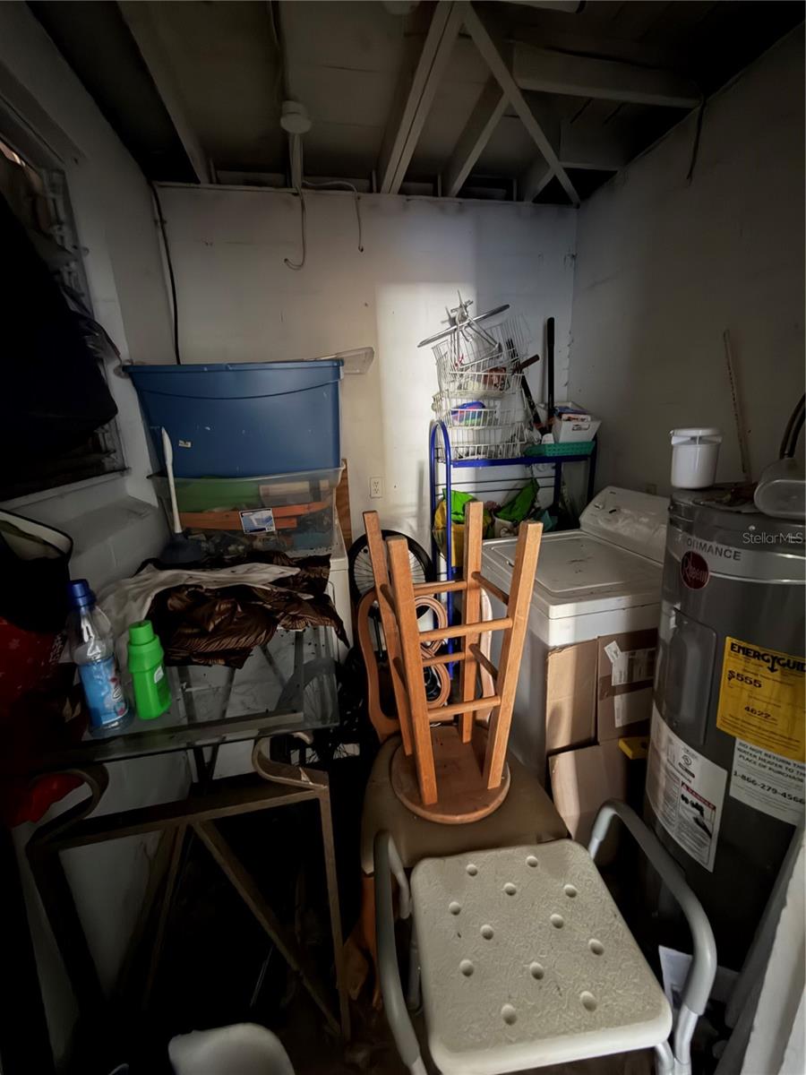 ACREAGE - Residential