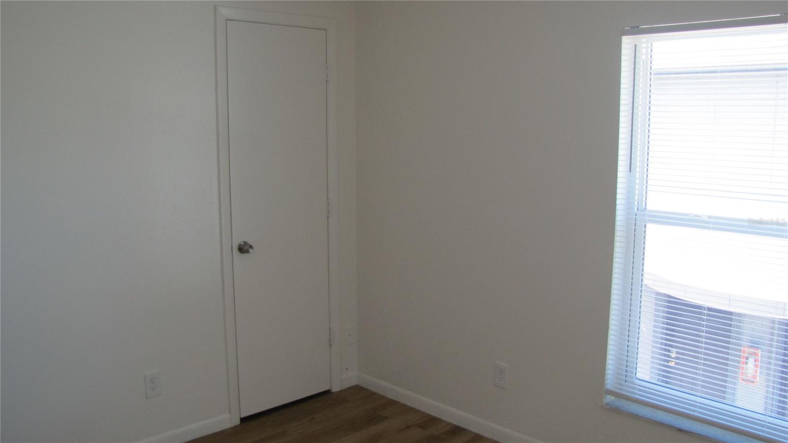 WASHINGTON SQUARE TOWNHOME CON - Residential Lease