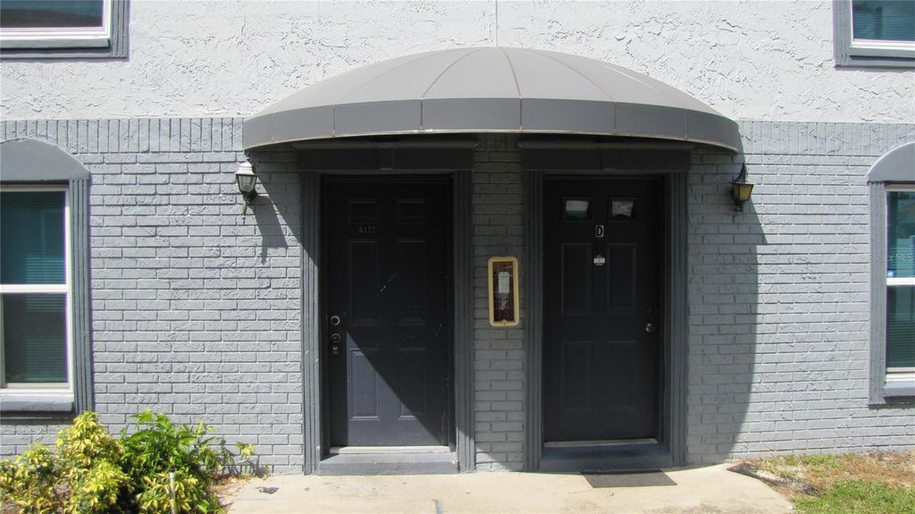 Photo of 5122 Temple Heights Road #C, Tampa, FL 33617 (MLS # TB8500608)