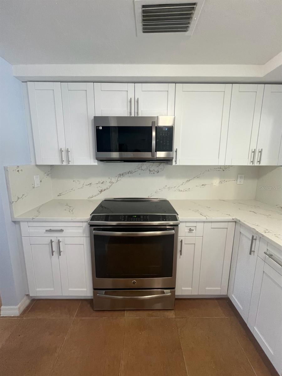 BEACON SQUARE - Residential