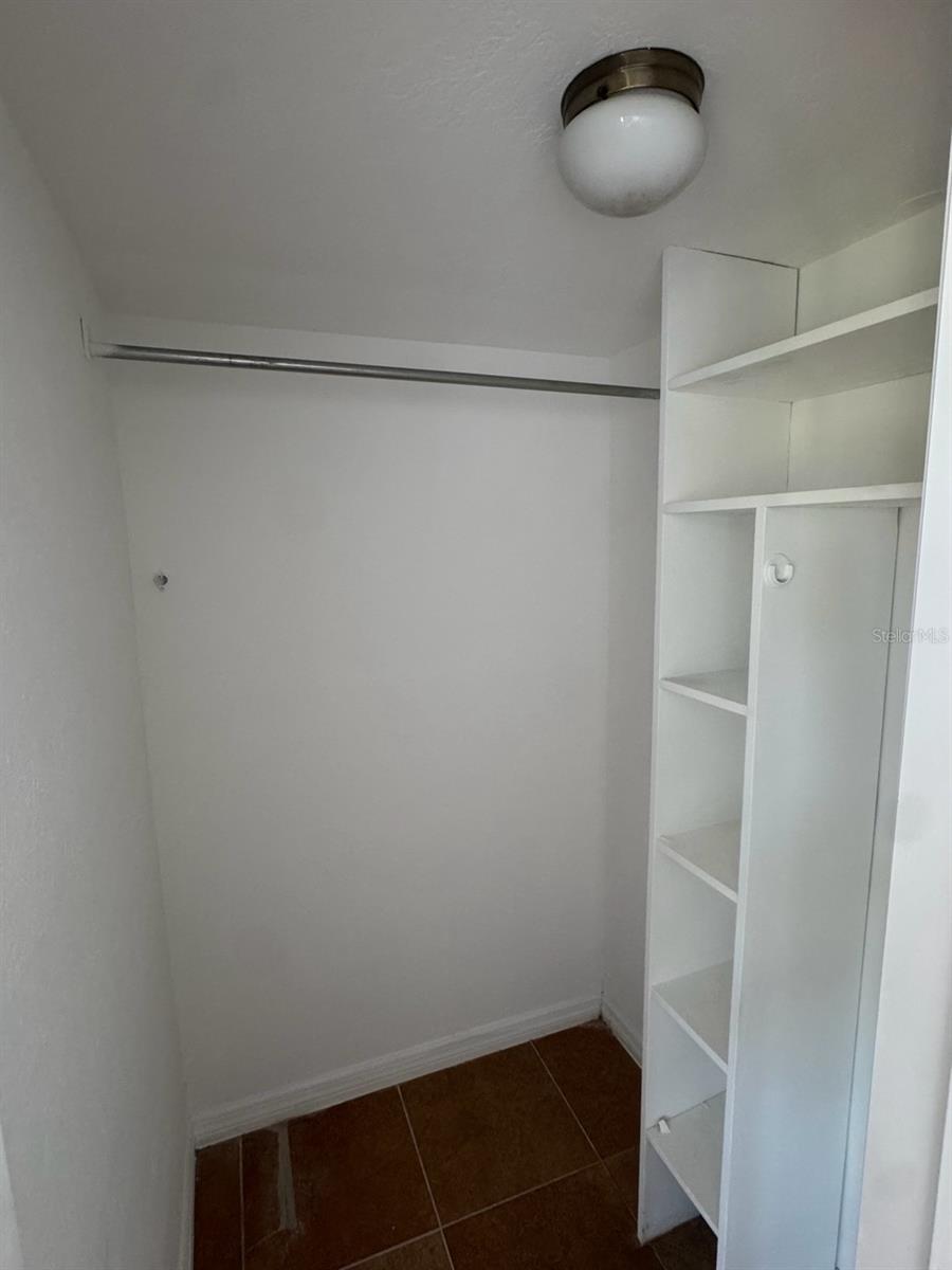 BEACON SQUARE - Residential