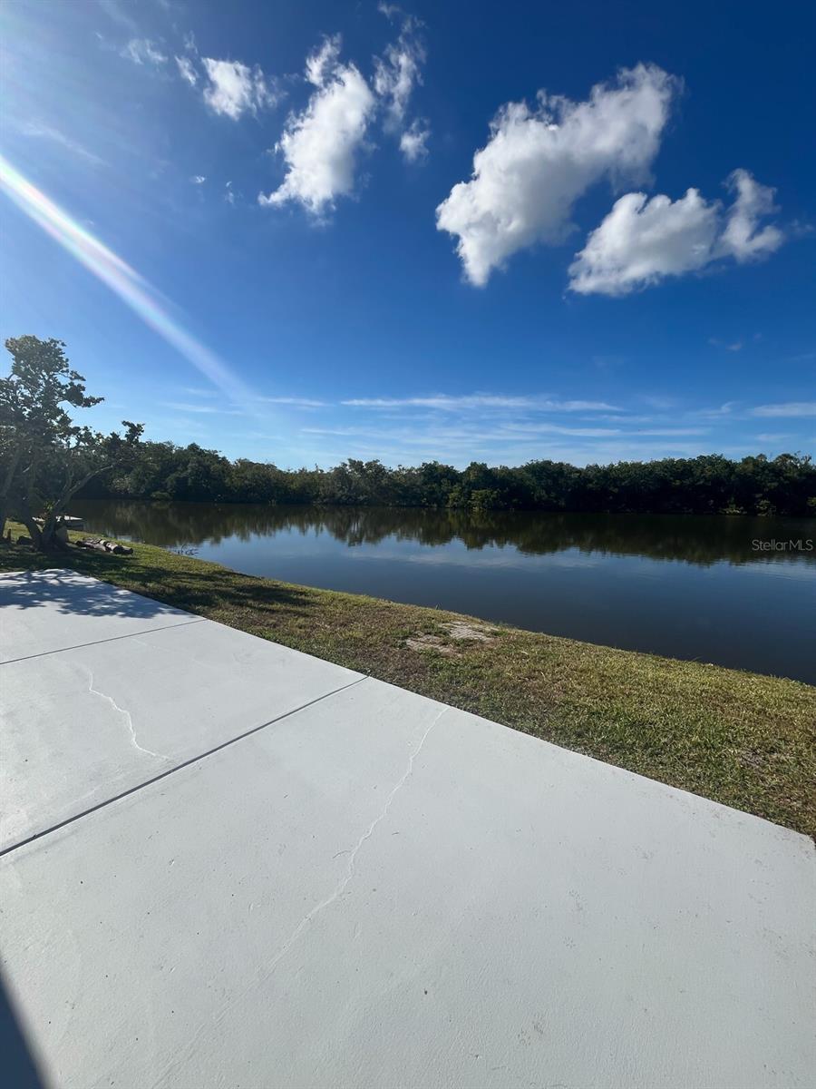 BEACON SQUARE - Residential