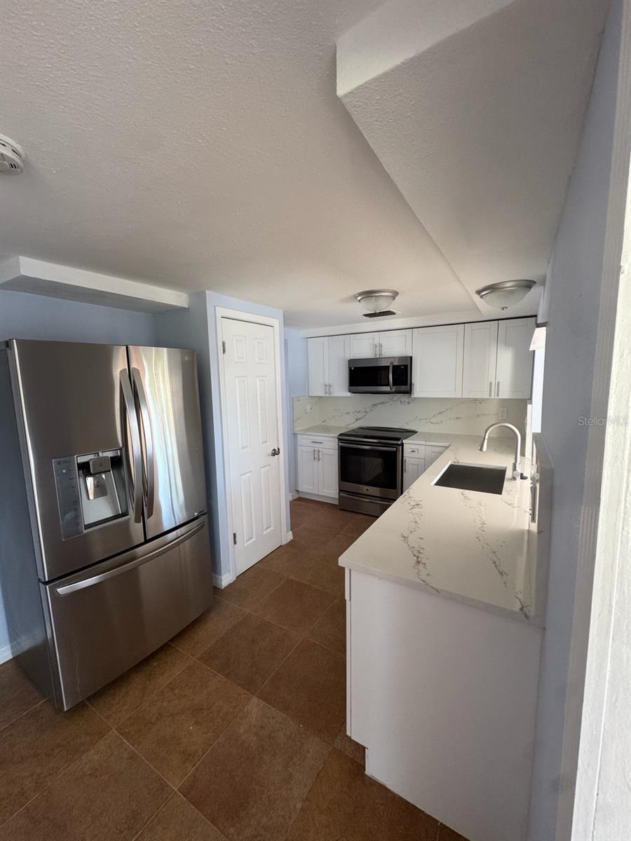 BEACON SQUARE - Residential