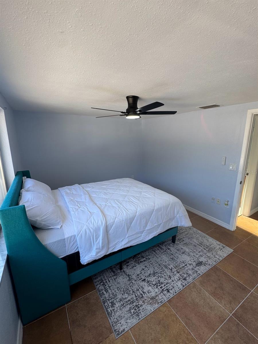 BEACON SQUARE - Residential