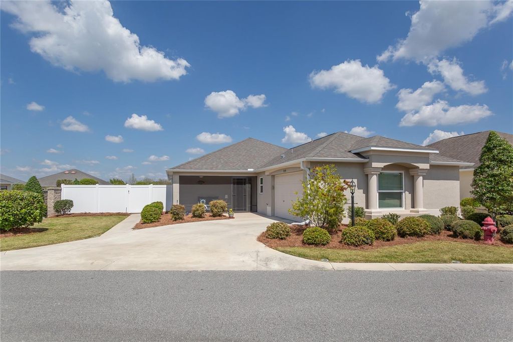 Photo of 9155 SE 167th Ford Street, The Villages, FL 32162 (MLS # G5110087)