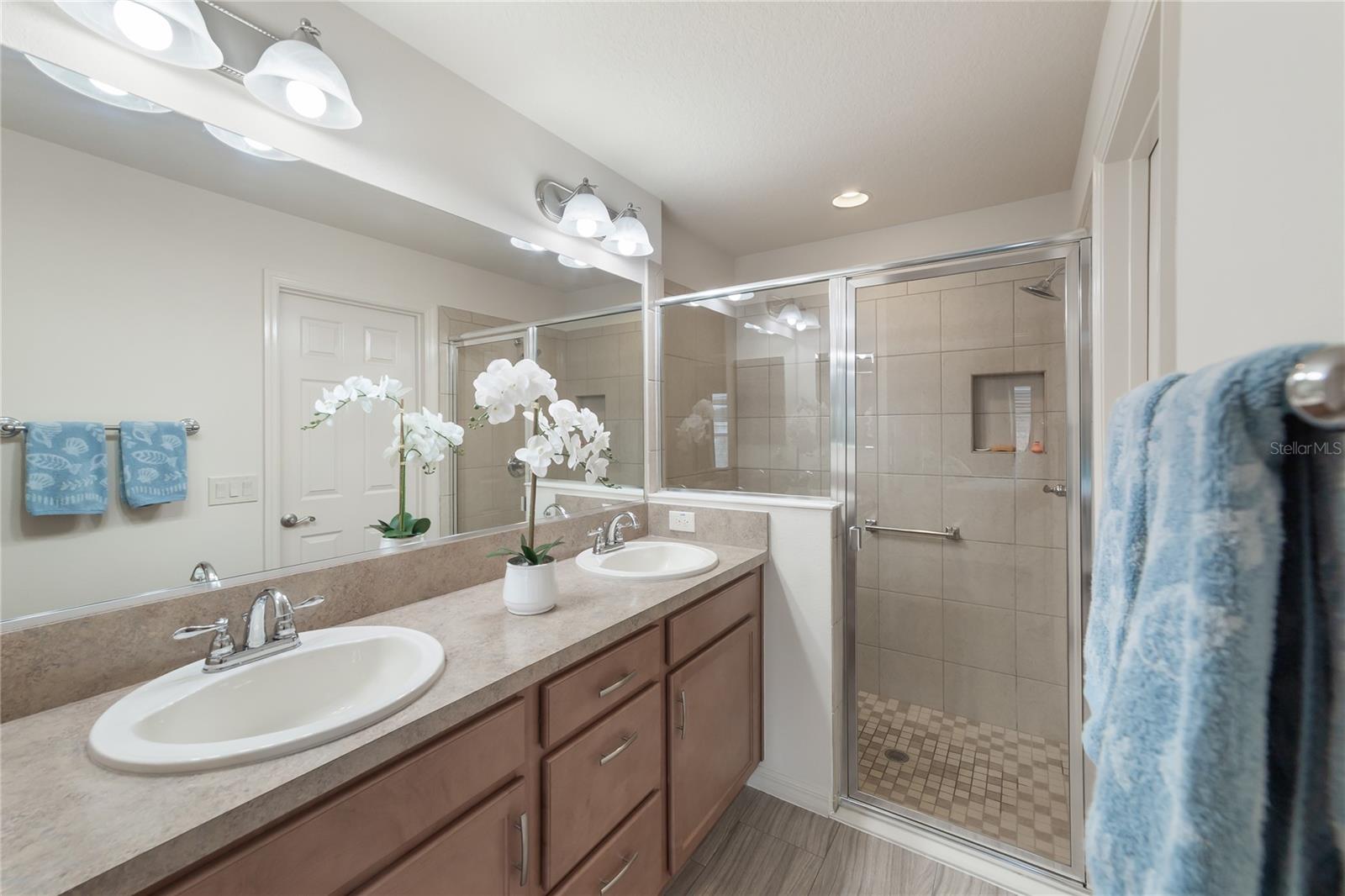 THE VILLAGES, PHILLIPS VILLAS - Residential