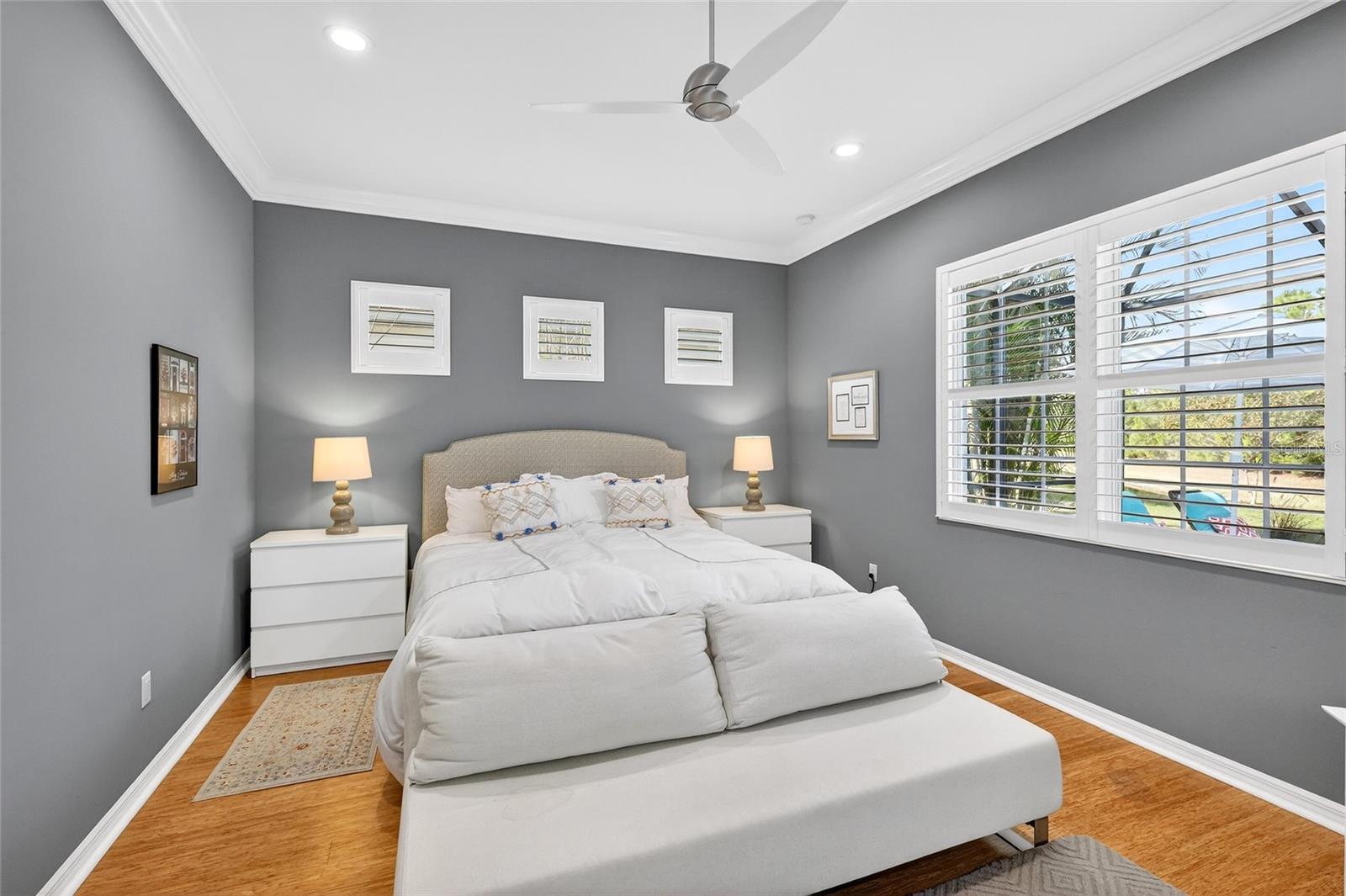 COUNTRY CLUB EAST AT LAKEWD RNCH QQ1 2B - Residential