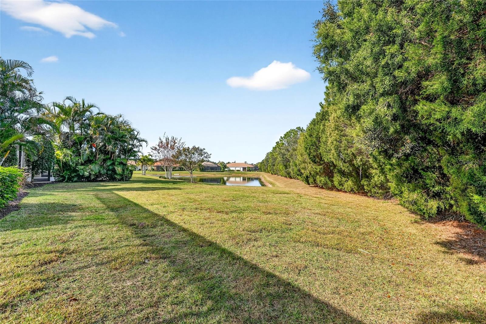 COUNTRY CLUB EAST AT LAKEWD RNCH QQ1 2B - Residential