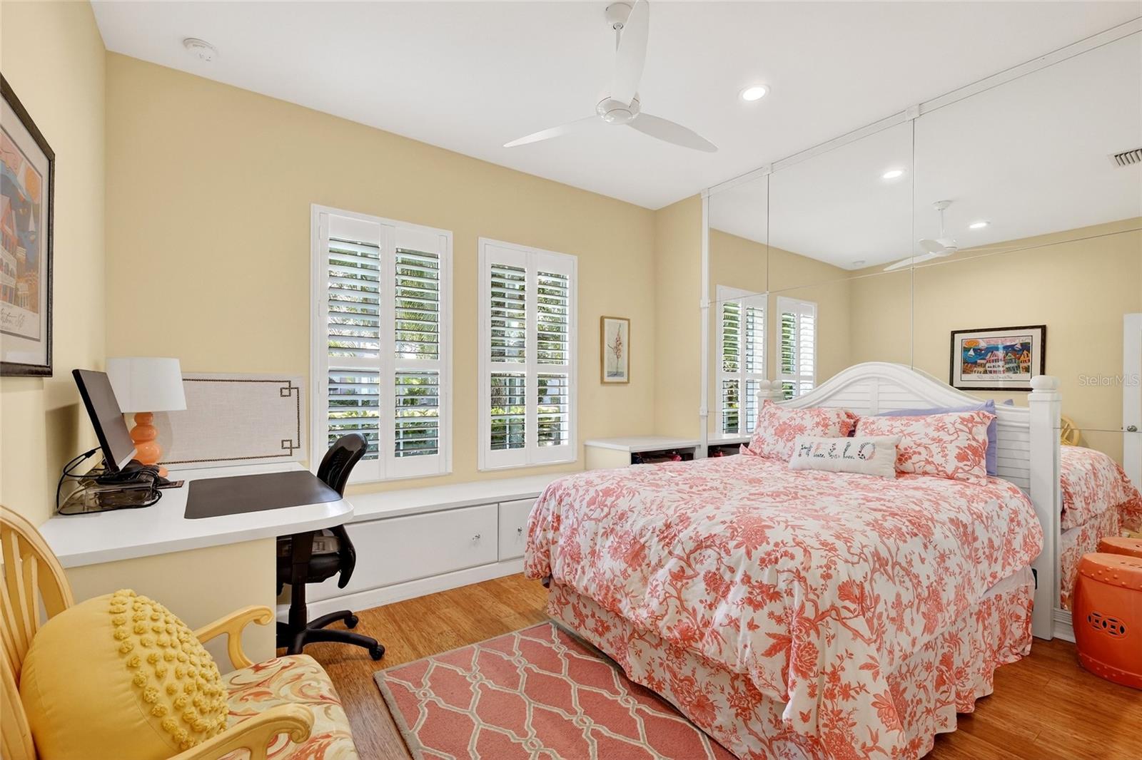 COUNTRY CLUB EAST AT LAKEWD RNCH QQ1 2B - Residential