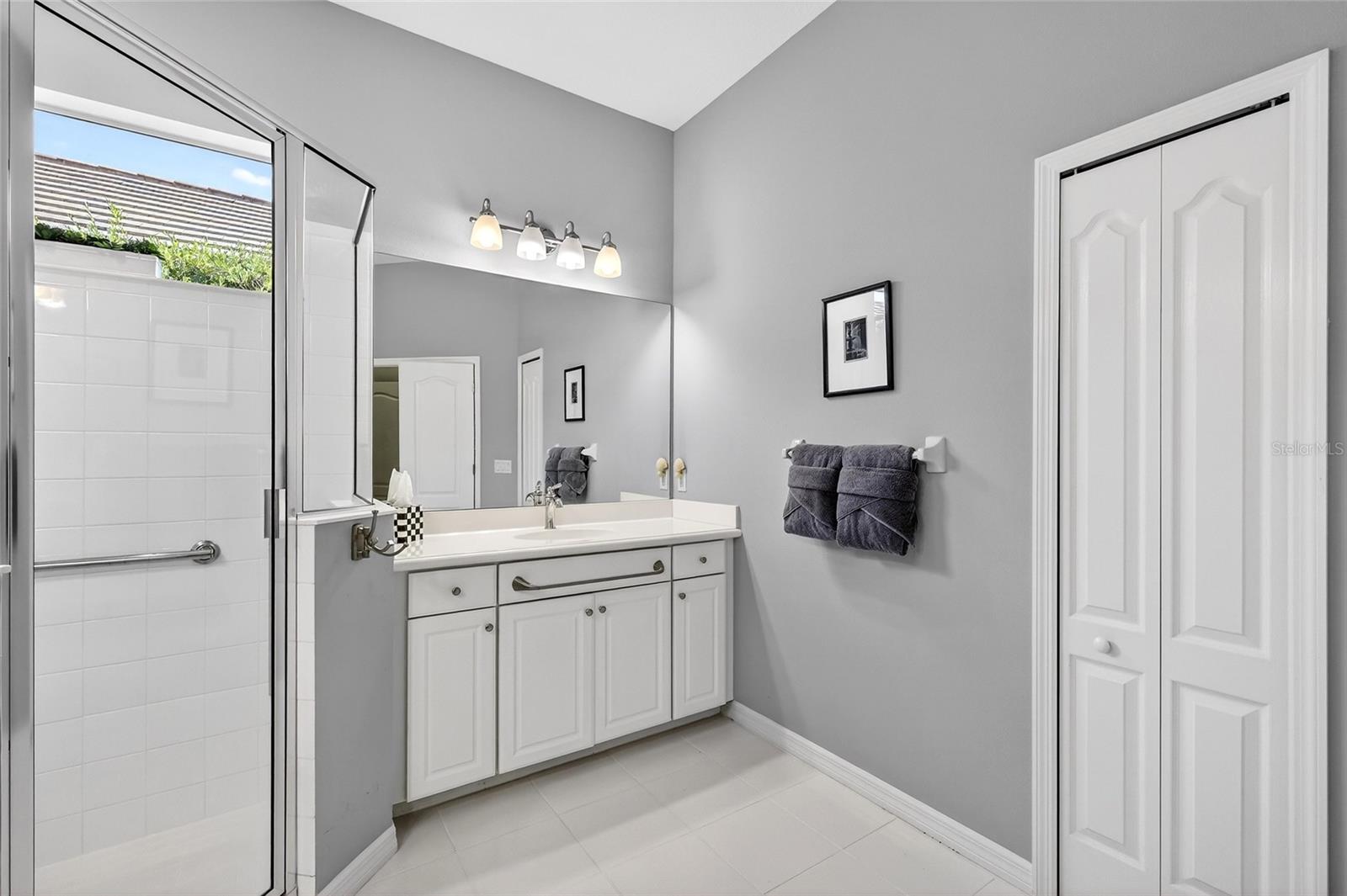 COUNTRY CLUB EAST AT LAKEWD RNCH QQ1 2B - Residential