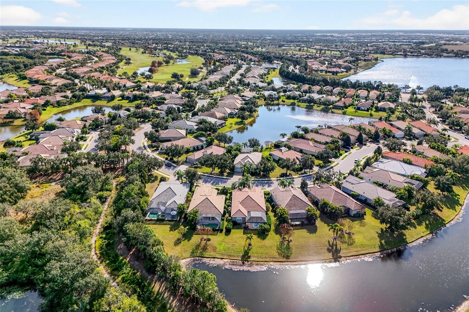 COUNTRY CLUB EAST AT LAKEWD RNCH QQ1 2B - Residential