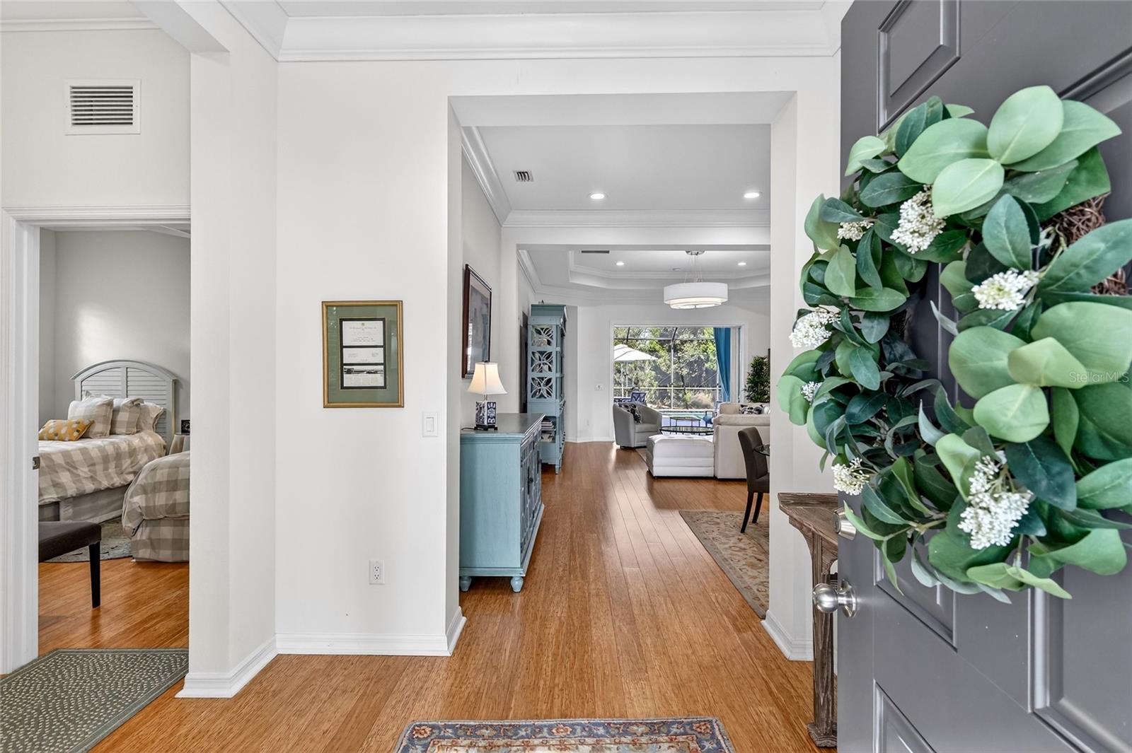 COUNTRY CLUB EAST AT LAKEWD RNCH QQ1 2B - Residential