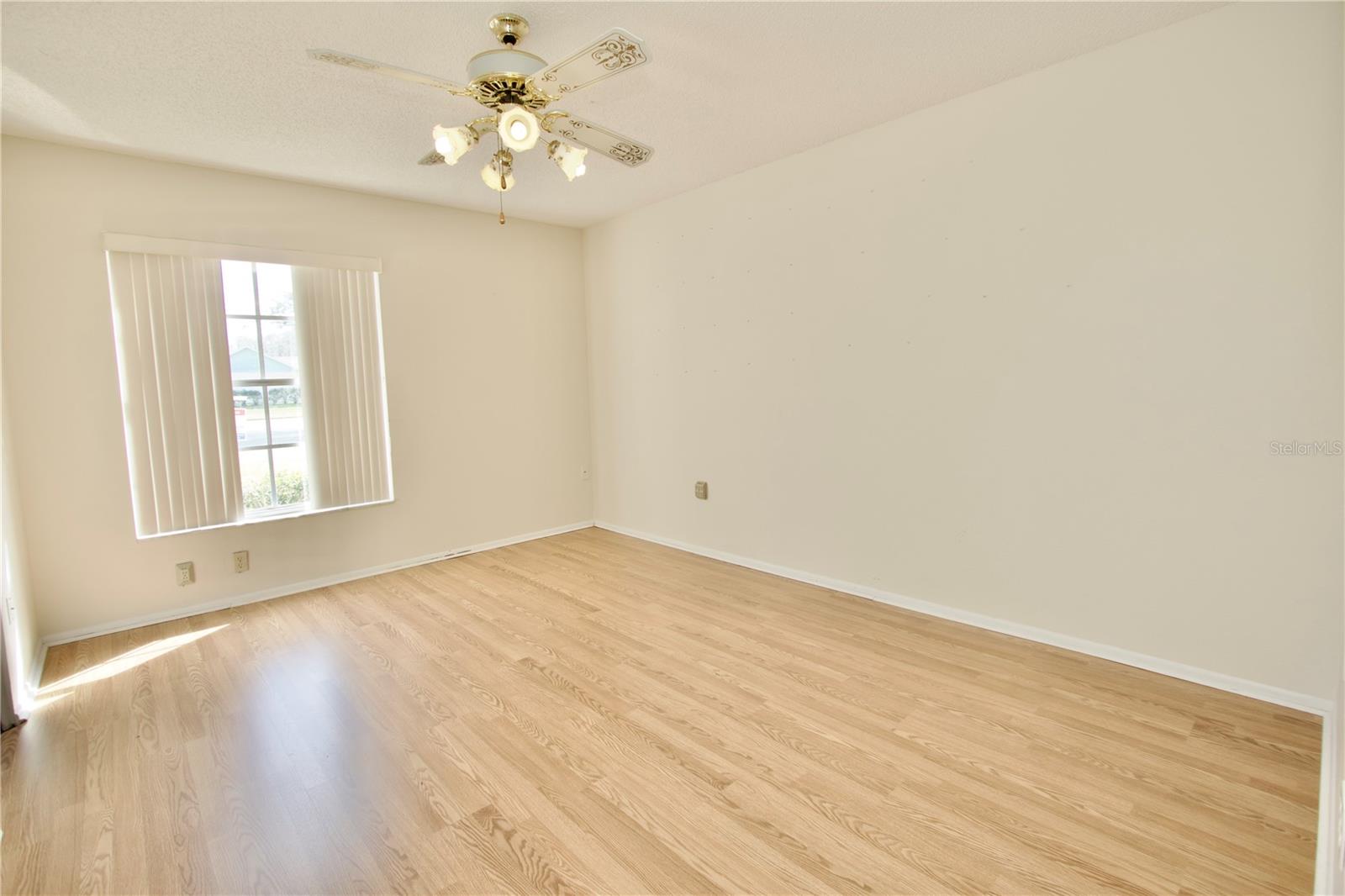 WEDGWOOD VILLAGE CONDO - Residential