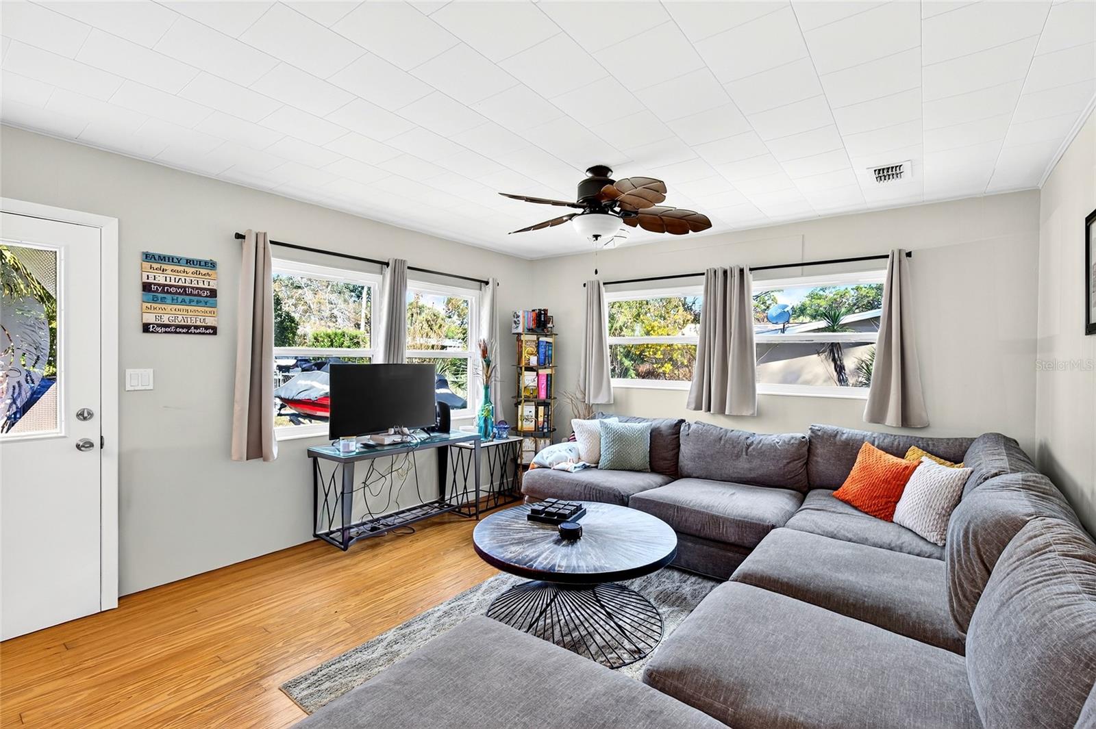 HOMOSASSA UNIT 06 - Residential